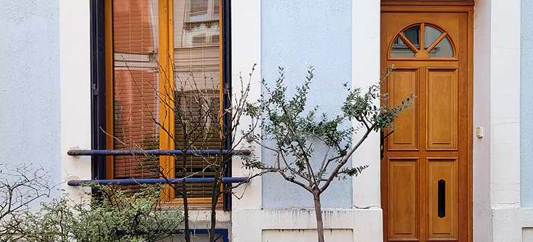 Residential Garage Doors Near Me in Land O' Lakes, FL