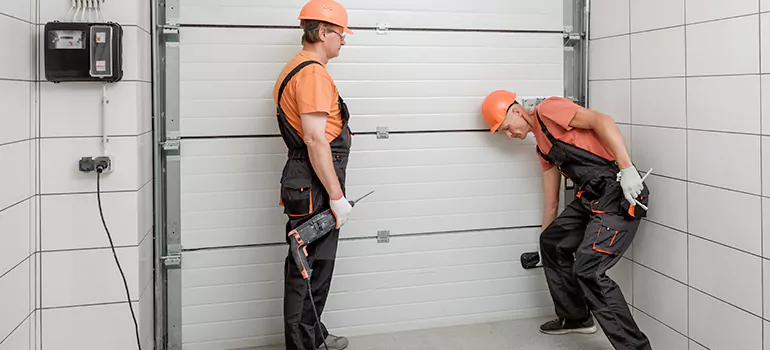 Secure Garage Door Repair in Land O' Lakes, FL